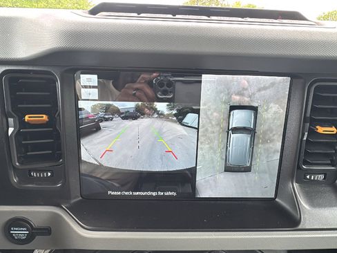 Used 2022 Ford Bronco Badlands AWD/4WD image 19