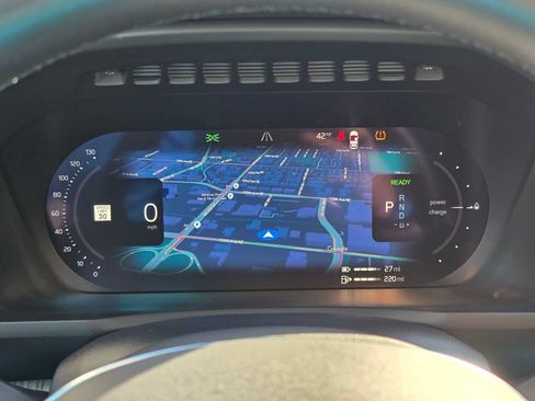 Certified 2023 Volvo XC90 T8 Ultimate image 28