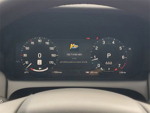 Certified 2024 Land Rover Discovery Sport Dynamic SE image 31