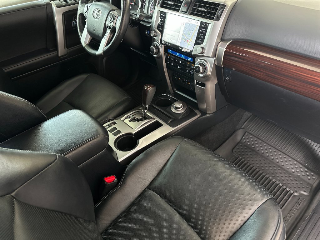 Used 2024 Toyota 4Runner Limited AWD/4WD image 15