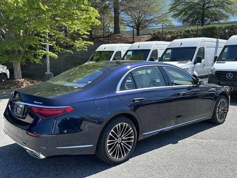 New 2026 Mercedes-Benz S 580e 4MATIC Sedan image 8