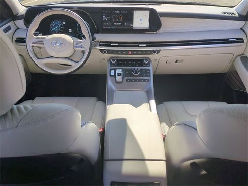 Used 2023 Hyundai Palisade Calligraphy image 23