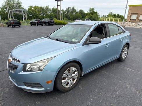 Used 2012 Chevrolet Cruze LS w/ Connectivity Package FWD image 2