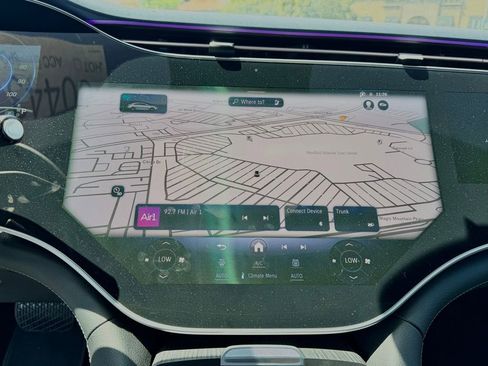 New 2025 Mercedes-Benz EQE 500 4MATIC Sedan image 24