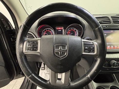 Used 2015 Dodge Journey Crossroad w/ Flexible Seating Group image 18