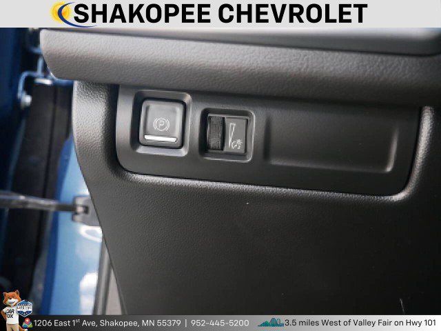 Used 2024 Cadillac XT4 Premium Luxury AWD/4WD image 15