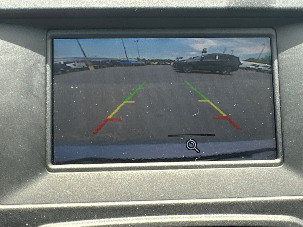 Used 2015 Ford Fusion SE FWD image 28