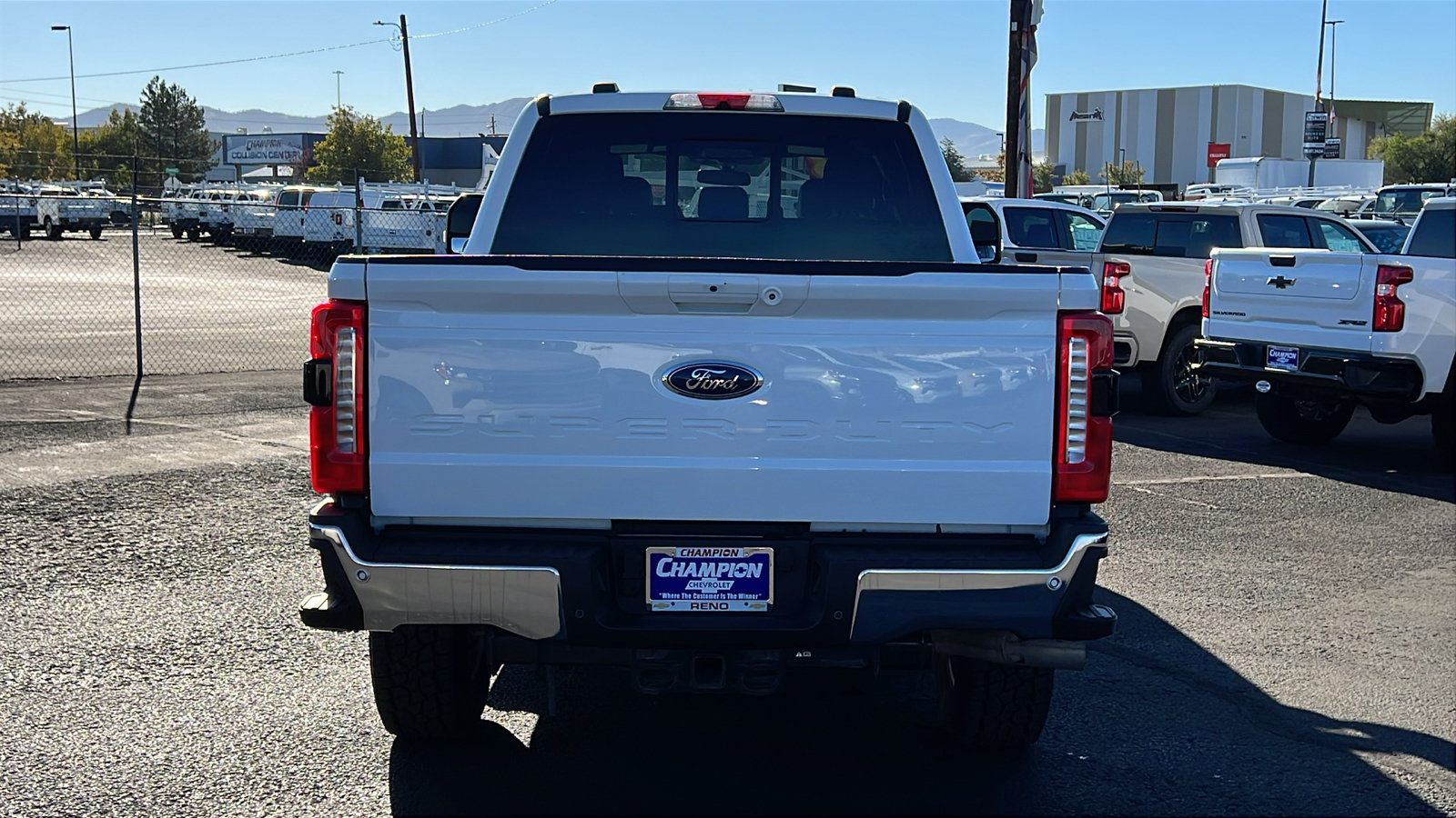 Used 2023 Ford F350 Lariat w/ FX4 Off-Road Package AWD/4WD image 6