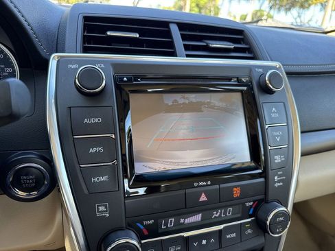Used 2017 Toyota Camry FWD image 50