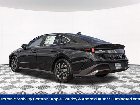 Certified 2026 Hyundai Sonata Blue FWD image 8