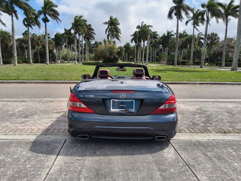 Used 2009 Mercedes-Benz SL 550 image 19