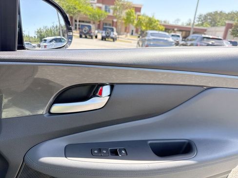 Used 2023 Hyundai Santa Fe SEL image 20