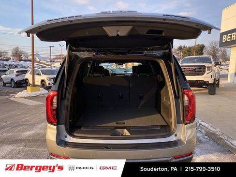 New 2026 GMC Yukon XL AT4 w/ AT4 Premium Plus Package image 29