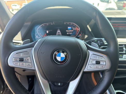Used 2021 BMW X7 xDrive40i w/ Executive Package AWD/4WD image 16
