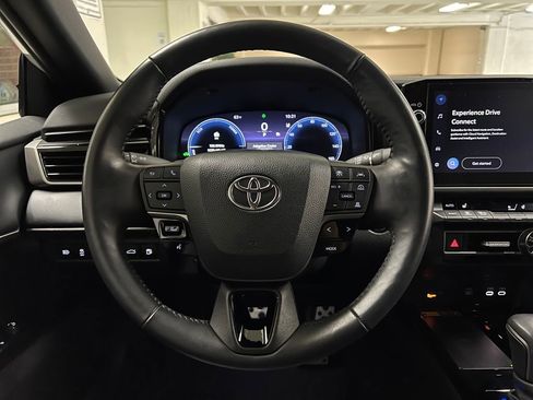 Certified 2025 Toyota Camry XSE image 35