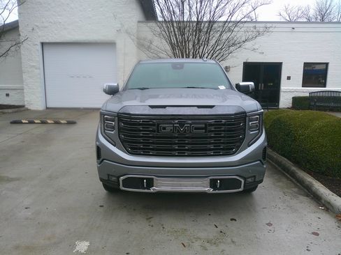 Used 2024 GMC Sierra 1500 Denali Ultimate image 5