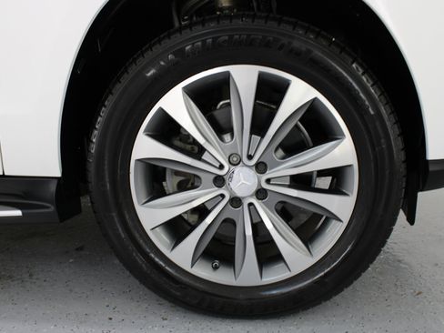 Used 2016 Mercedes-Benz GL 450 4MATIC w/ Premium I Package image 81