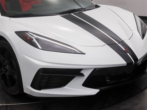 Used 2021 Chevrolet Corvette Stingray Convertible w/ 1LT RWD image 20