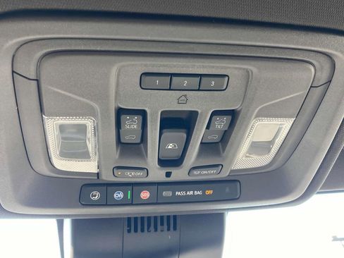 New 2026 GMC Sierra 1500 SLT w/ SLT Premium Package image 24