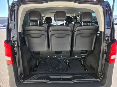 Used 2021 Mercedes-Benz Metris Passenger image 12