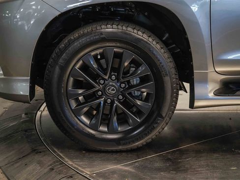 Certified 2023 Lexus GX 460 Premium image 9