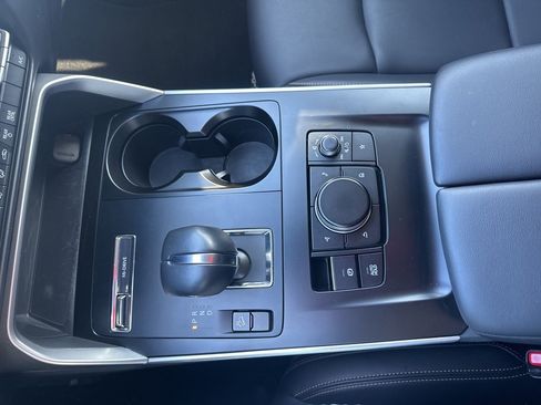 Used 2025 MAZDA CX-90 3.3 Turbo w/ Select Package image 18