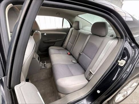 Used 2011 Chevrolet Malibu LS FWD image 19