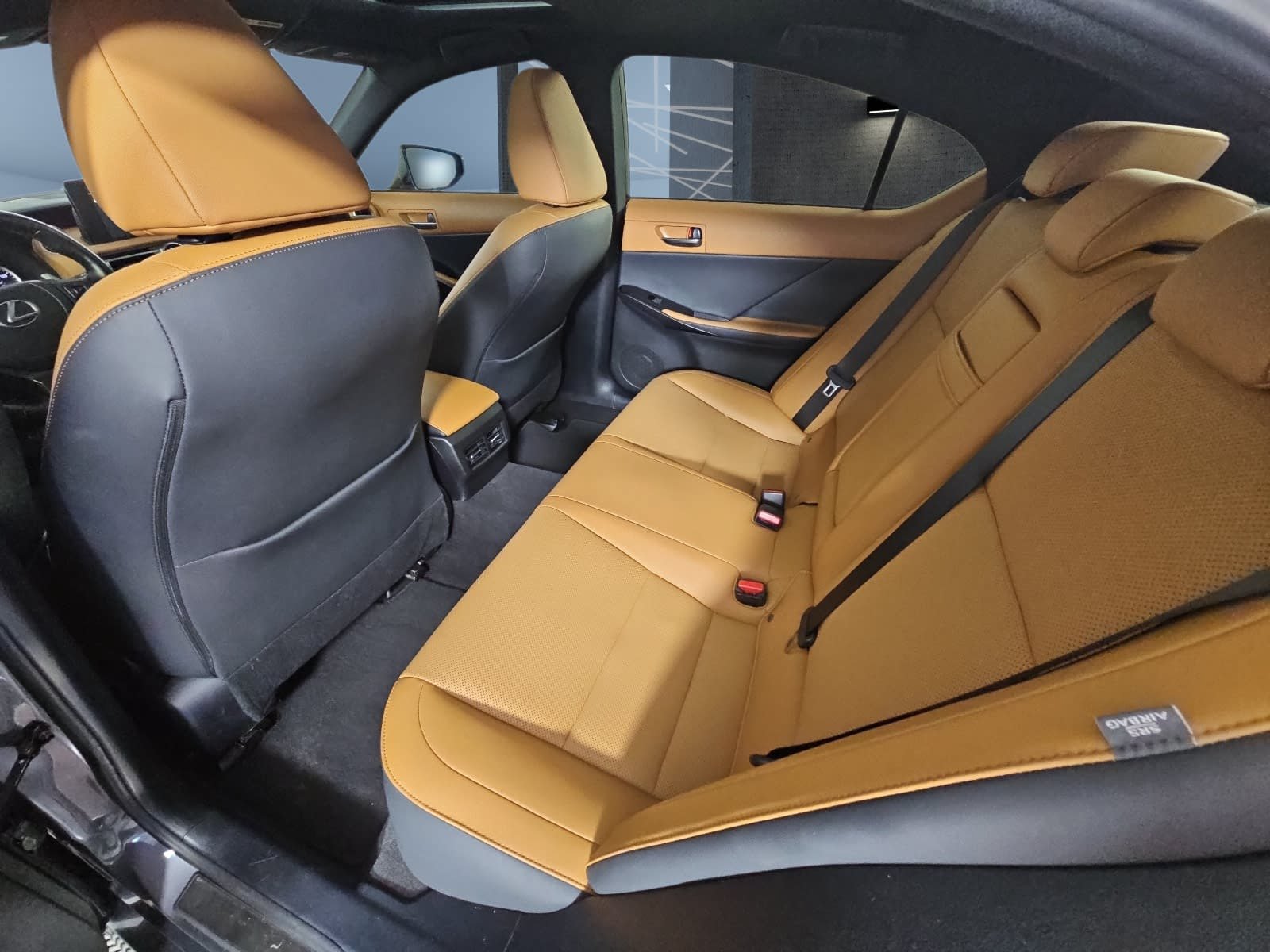 Used 2021 Lexus IS 300 AWD w/ Comfort Package image 11