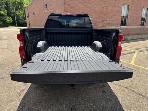 New 2026 Chevrolet Silverado 1500 W/T w/ WT Value Package AWD/4WD image 8