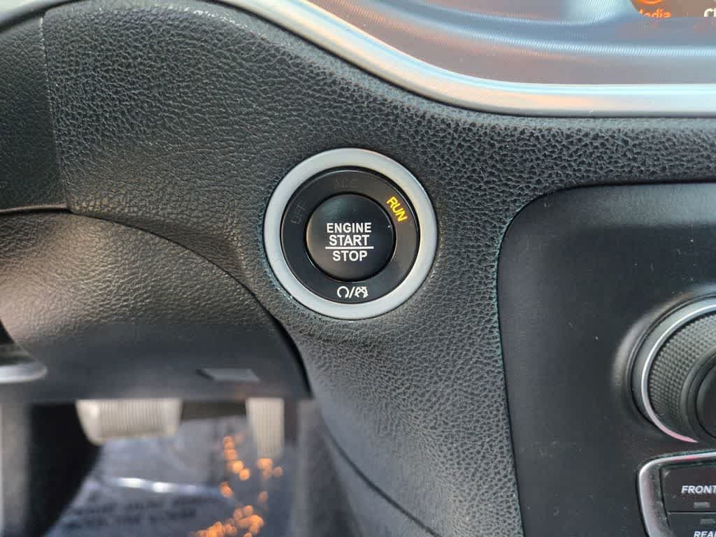 Used 2022 Dodge Charger Scat Pack RWD image 15