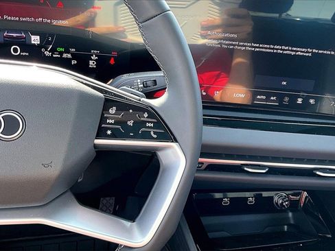 New 2025 Audi A5 2.0T Premium image 25