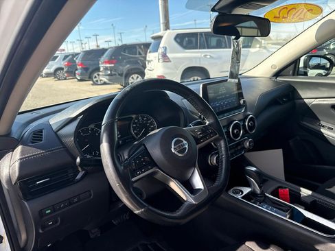 Used 2022 Nissan Sentra SV w/ All-Weather Package image 8