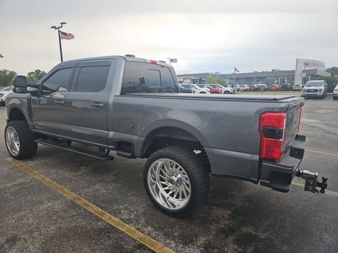 Used 2024 Ford F250 Lariat w/ Lariat Ultimate Package AWD/4WD image 9