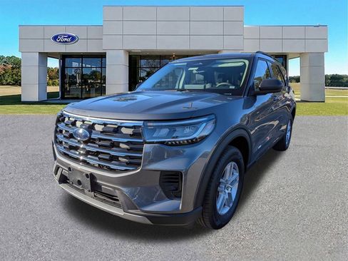 New 2026 Ford Explorer Active AWD/4WD image 8