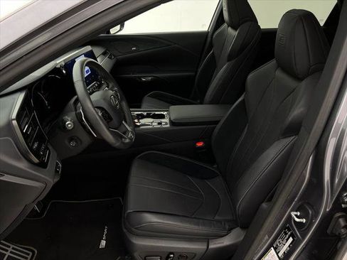 Certified 2023 Lexus RX 500h F Sport image 12
