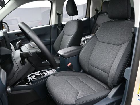 New 2025 Ford Maverick XLT w/ XLT Luxury Package image 25