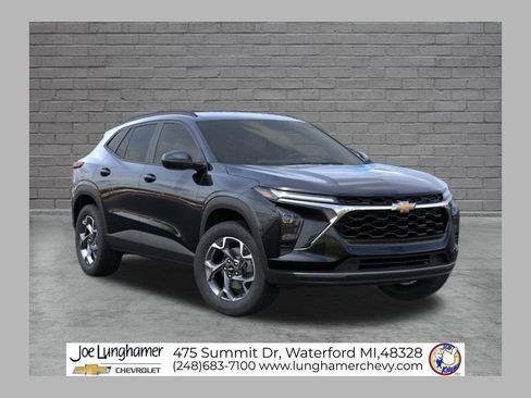 New 2026 Chevrolet Trax LT w/ Driver Confidence Package FWD image 1