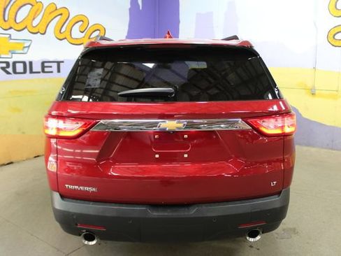 Used 2020 Chevrolet Traverse LT FWD image 7