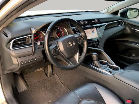 Used 2018 Toyota Camry XSE w/ Audio Package FWD image 16