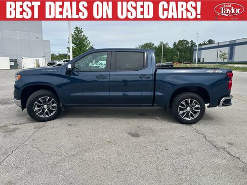 Used 2023 Chevrolet Silverado 1500 LT AWD/4WD image 7