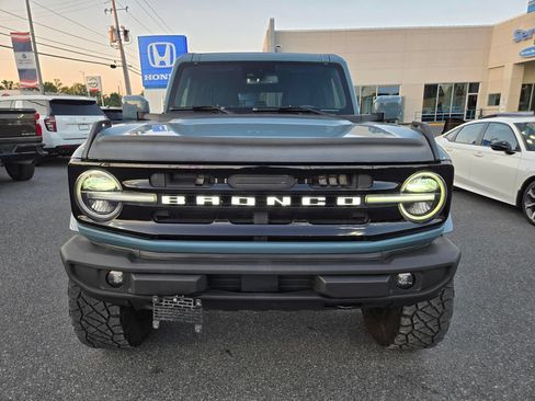 Used 2021 Ford Bronco Outer Banks AWD/4WD image 2