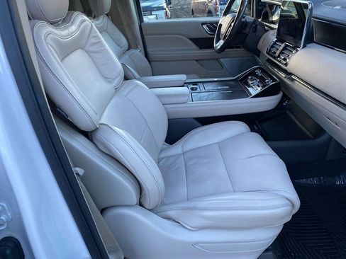 Used 2019 Lincoln Navigator L Reserve w/ Cargo Package image 37