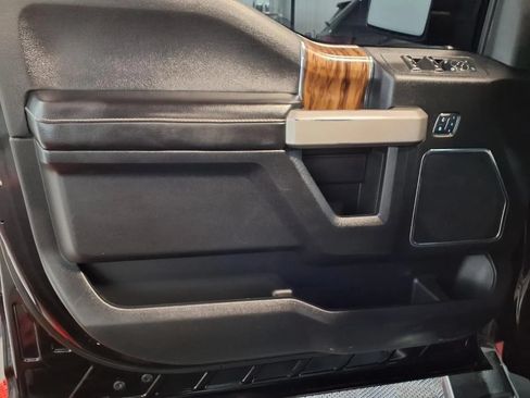 Used 2018 Ford F150 Lariat AWD/4WD image 16