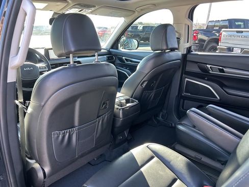 Used 2022 Kia Telluride S image 45