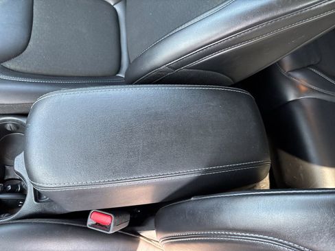 Certified 2020 Jeep Cherokee Latitude Plus image 27