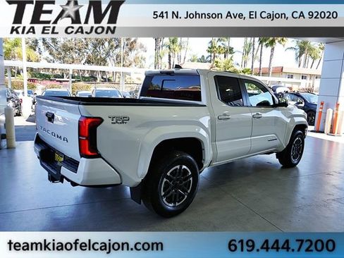 Used 2024 Toyota Tacoma TRD Sport w/ TRD Sport Premium Package image 9
