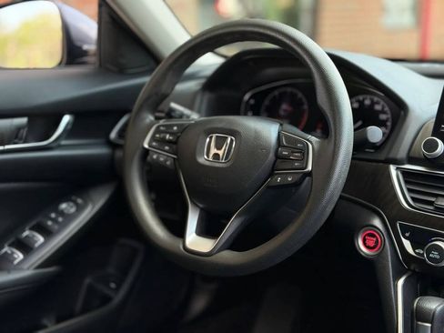 Used 2020 Honda Accord EX image 26