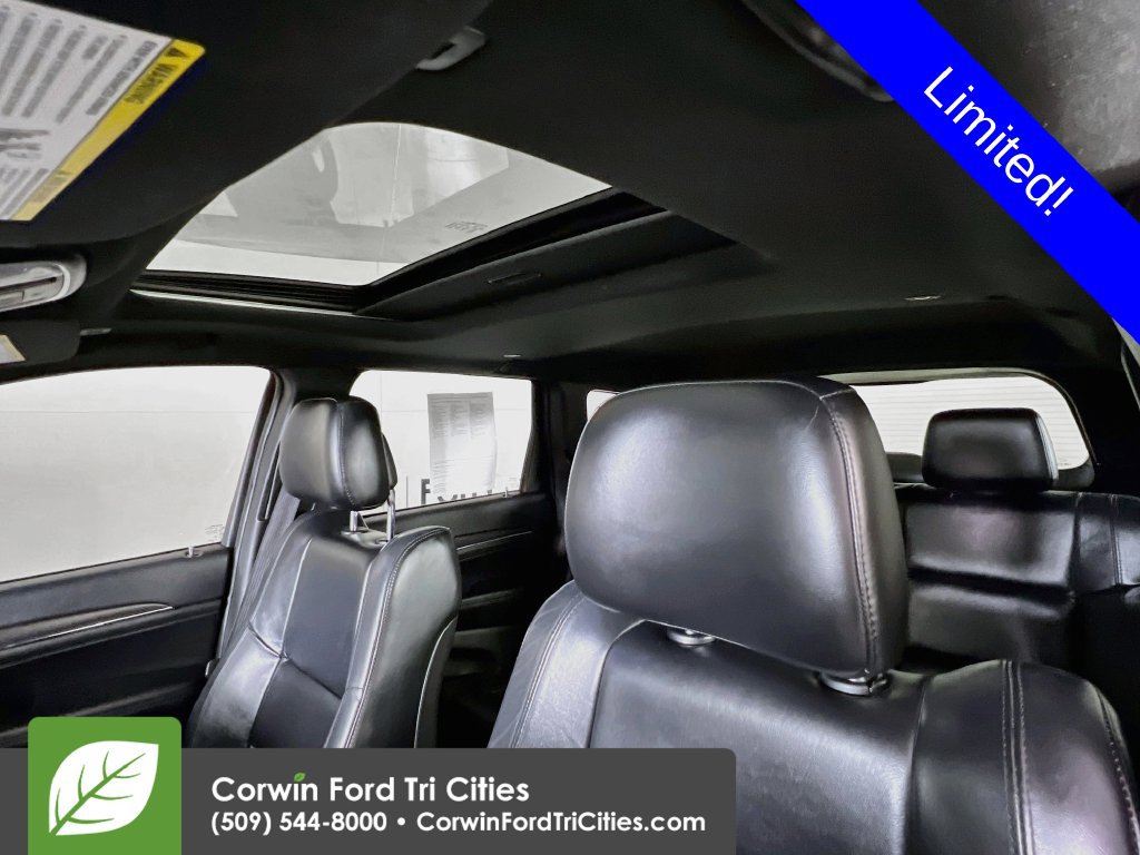 Used 2018 Jeep Grand Cherokee Limited w/ Trailer Tow Group IV AWD/4WD image 25