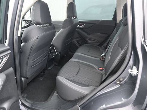 Used 2023 Subaru Forester Premium AWD/4WD image 19