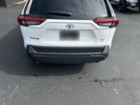 Used 2024 Toyota RAV4 XLE w/ Weather Package image 24